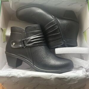 Easy Street Black Ankle Booties